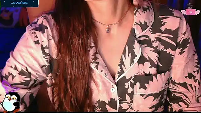  Blue Ruubyy  online show from October 15, 2025, 5:54 pm