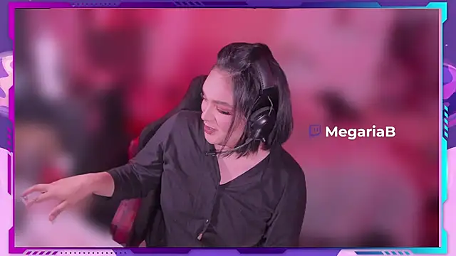 MegariaB online show from June 14, 2026, 5:08 am