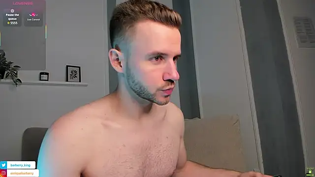 EnriqueBarberry online show from November 7, 2025, 6:18 am