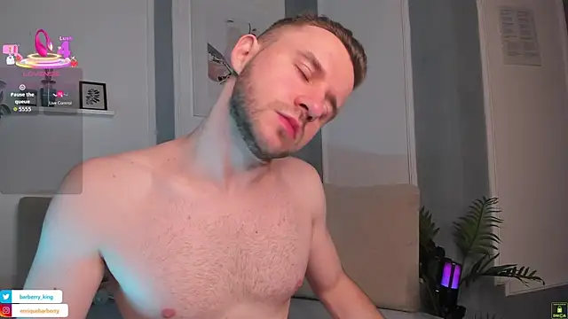 Snapshot of EnriqueBarberry chatting on February 14, 2026, 6:35 am EnriqueBarberry online show from February 14, 2026, 6:35 am