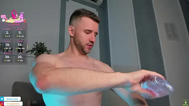 EnriqueBarberry online show from October 18, 2025, 5:31 am