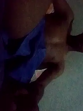 Snapshot of Tj805 chatting on March 22, 2026, 2:04 am Tj805 online show from March 22, 2026, 2:04 am