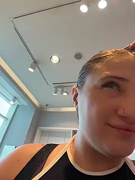 JessiMur online show from February 8, 2026, 4:54 am