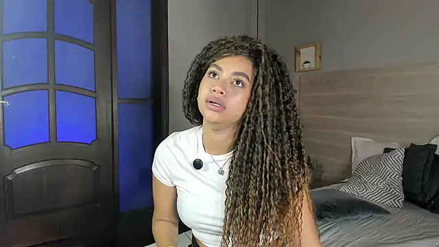 nayah   online show from March 2, 2026, 7:54 pm