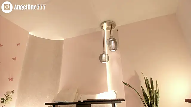 angeline-777 online show from February 18, 2026, 1:07 pm