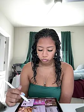 VanessaBling online show from August 1, 2026, 3:21 pm