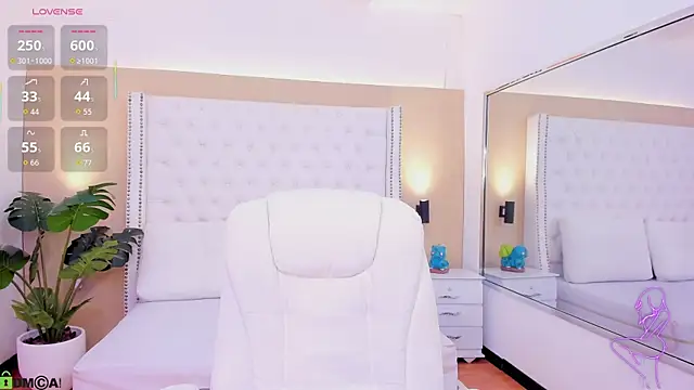 Snapshot of celeste_wayne chatting on July 11, 2026, 11:16 pm celeste wayne online show from July 11, 2026, 11:16 pm