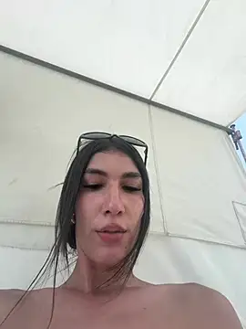 Snapshot of Zoe_Wolf chatting on July 31, 2026, 6:38 pm Zoe Wolf online show from July 31, 2026, 6:38 pm