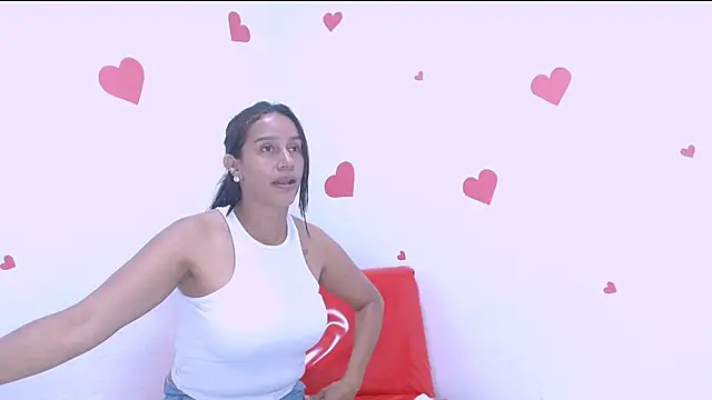 seductivespellvagina80 online show from September 12, 2025, 12:49 pm