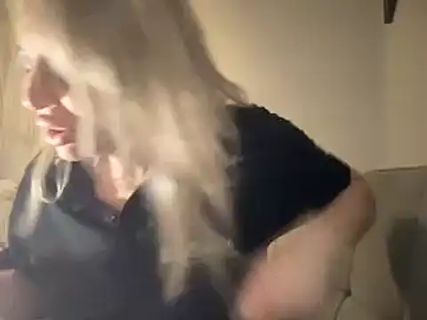 Snapshot of ALEXADANIELLE chatting on February 2, 2025, 10:46 am ALEXADANIELLE online show from February 2, 2025, 10:46 am