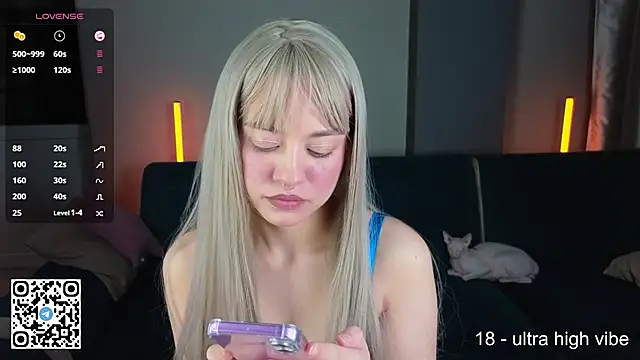 mybunnywendy online show from September 29, 2025, 2:01 pm