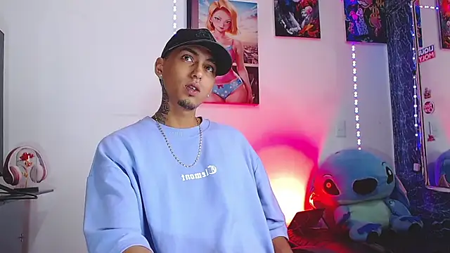 Liam lee online show from November 4, 2025, 1:59 pm