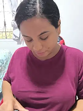 Francesca ferrari online show from June 20, 2026, 8:47 pm