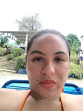 Francesca ferrari online show from March 20, 2025, 3:25 pm