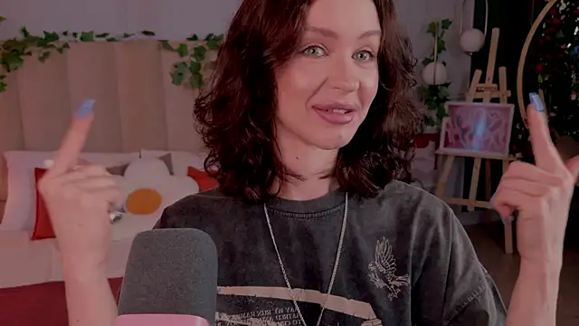 Snapshot of Meow_Nancy chatting on June 25, 2026, 5:05 am Meow Nancy online show from June 25, 2026, 5:05 am