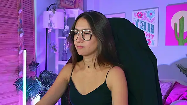 LanaBaker online show from September 22, 2025, 3:12 am