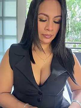 Snapshot of Sofia_Convers chatting on June 6, 2026, 1:05 pm Sofia Convers online show from June 6, 2026, 1:05 pm