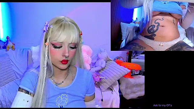 Snapshot of HollyDominic chatting on April 9, 2026, 4:03 am HollyDominic online show from April 9, 2026, 4:03 am