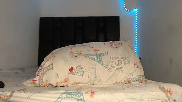 alizbunny online show from February 12, 2025, 10:15 pm