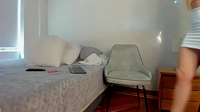 melisa ferretti online show from October 6, 2025, 6:08 pm