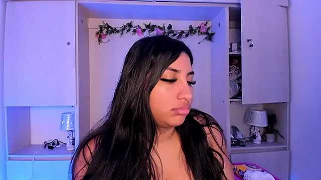 CANDYGABYY online show from April 25, 2026, 8:06 pm