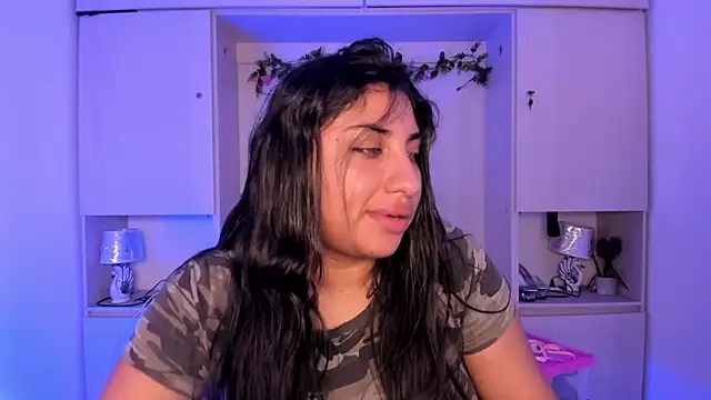 CANDYGABYY online show from July 17, 2026, 8:06 pm