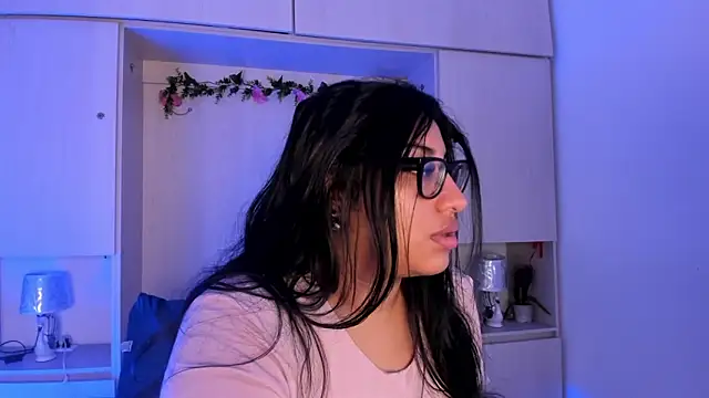 CANDYGABYY online show from May 11, 2026, 7:55 pm