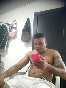 Snapshot of SaucyAffair0 chatting on March 26, 2026, 1:26 am SaucyAffair0 online show from March 26, 2026, 1:26 am