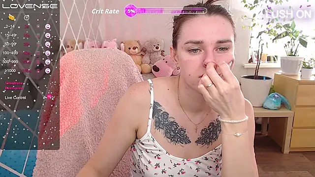 Bella  Swoon online show from October 24, 2025, 5:39 am