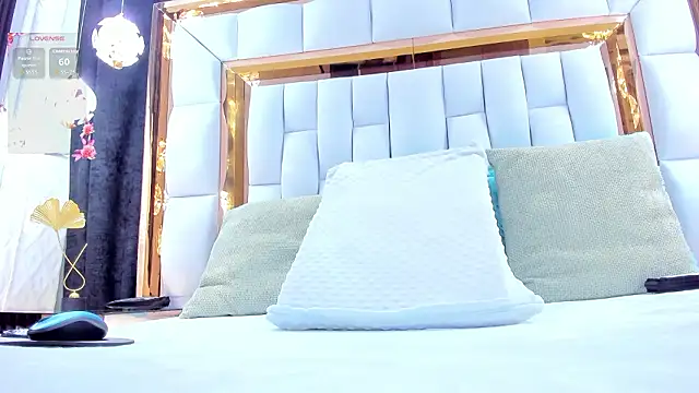 RileySweett online show from February 5, 2026, 11:50 am