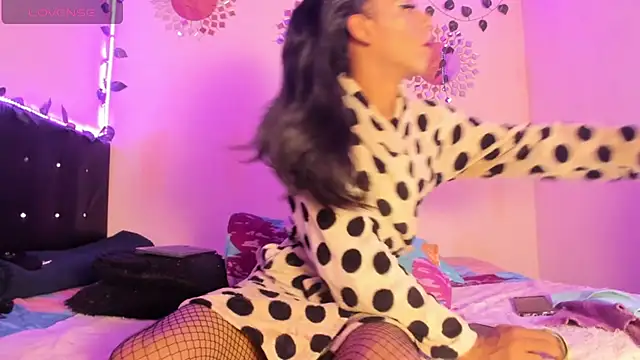 Stefanydolly77 online show from July 9, 2026, 3:44 pm