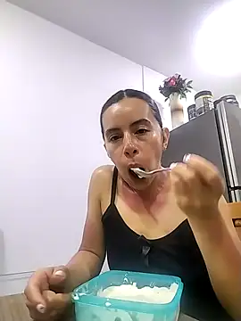 Snapshot of Mariam_Gomezxxx chatting on March 22, 2026, 9:49 pm Mariam Gomezxxx online show from March 22, 2026, 9:49 pm