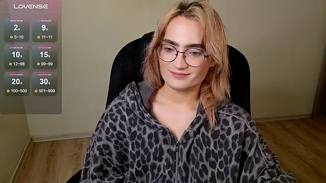 CuteYukiKun online show from October 20, 2025, 3:08 am