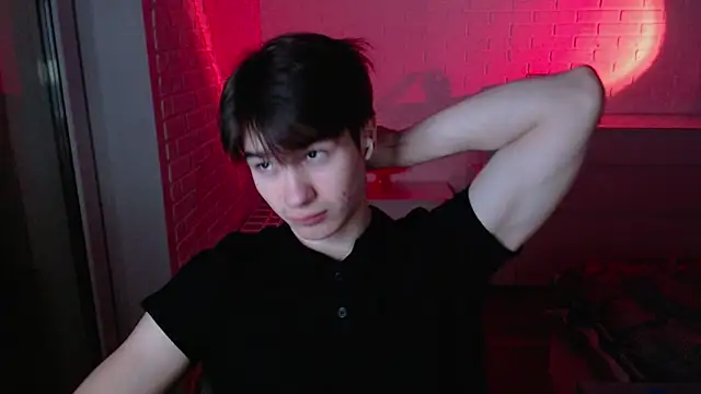 MarkusDean online show from December 19, 2025, 2:37 am