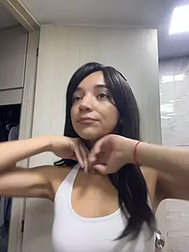 Snapshot of uniquerossie chatting on March 1, 2026, 8:47 am uniquerossie online show from March 1, 2026, 8:47 am