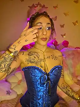 Chachou000 online show from January 12, 2026, 8:04 pm