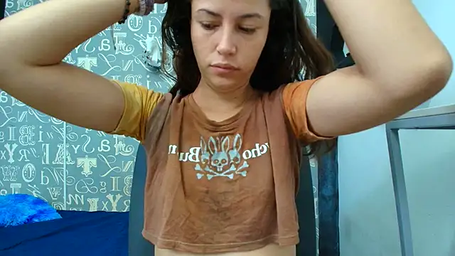 Lindsey8 online show from September 11, 2025, 12:38 pm