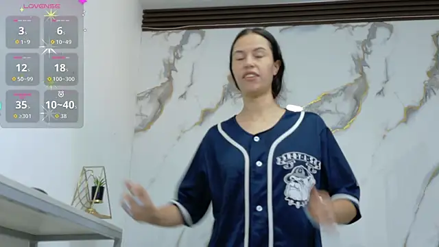 Lindsey8 online show from June 30, 2026, 12:16 pm