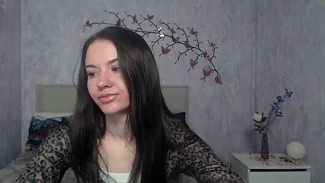 KaraCriegs online show from March 4, 2026, 6:59 pm