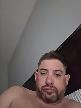 caliguy37 online show from June 3, 2026, 8:48 am