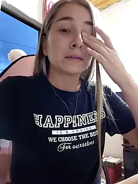 Iris love18 online show from February 5, 2026, 11:22 pm