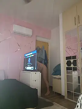 Ina HotX online show from October 22, 2025, 2:16 pm