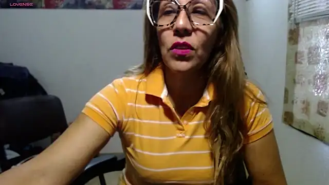 horny paty online show from December 5, 2025, 12:15 pm