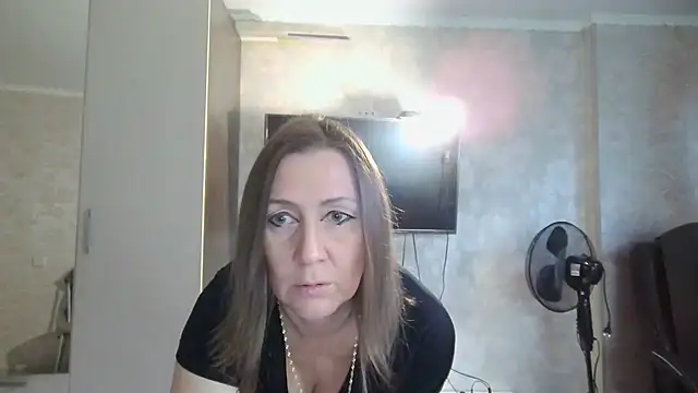 WindChristy online show from September 8, 2025, 3:55 pm