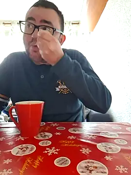 Javier bear online show from January 11, 2026, 9:16 am