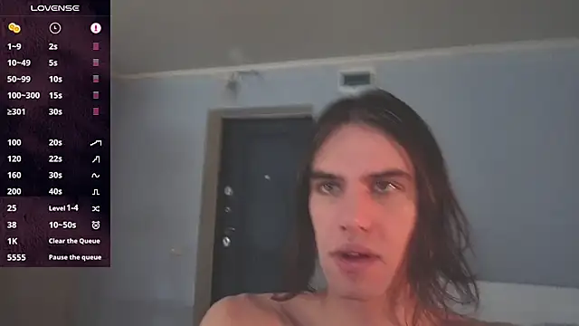 mollymila online show from March 9, 2026, 7:45 am