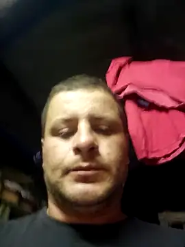 TusOjitosClaros69 online show from March 16, 2025, 5:03 am