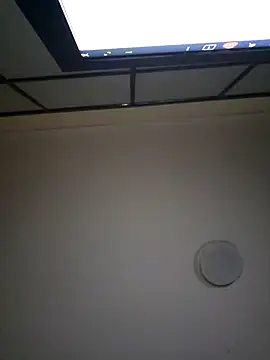 Snapshot of Zoltanioan26 chatting on January 16, 2026, 9:24 am Zoltanioan26 online show from January 16, 2026, 9:24 am