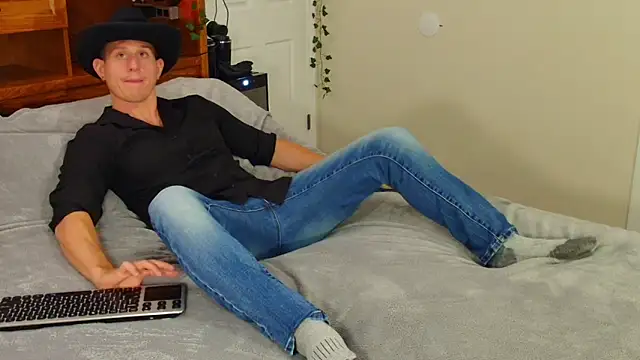 zack Fisher online show from November 13, 2025, 10:57 pm