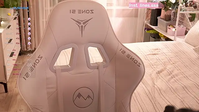 linessssa online show from January 9, 2025, 9:58 pm